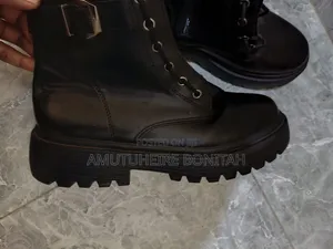 Second Hand Black Chunky Ankle Boots Size 39 - Women's