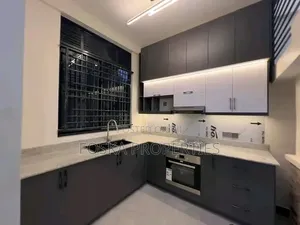 3bdrm Apartment in Muyenga Estate, Central Division for rent