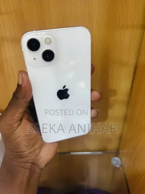 Apple iPhone 13 256 GB White