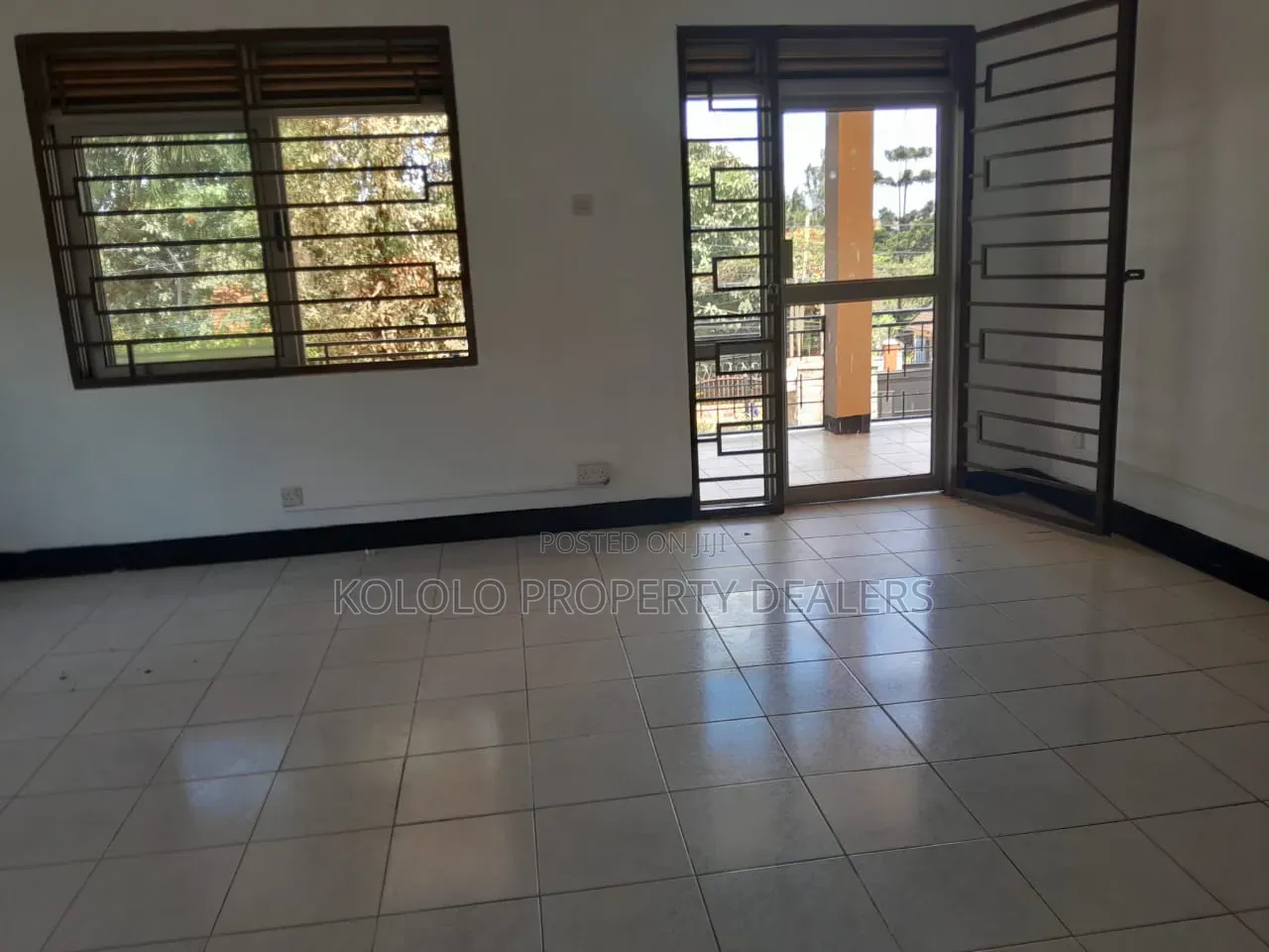 5bdrm Mansion in Naguru, Central Division for sale
