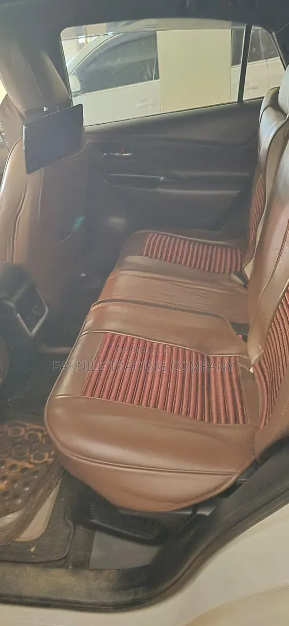 Toyota Harrier Hybrid Progress 2015 White