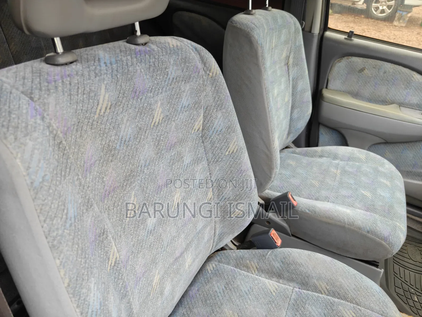 Toyota Raum 2000 Black