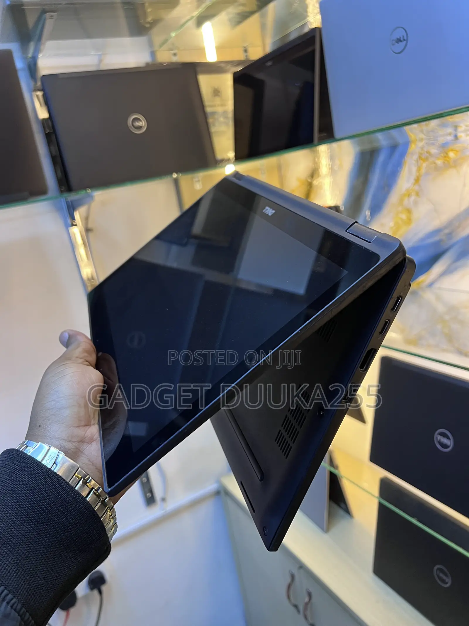 Laptop Dell Latitude 7390 2-in-1 8GB Intel Core i5 SSD 256GB