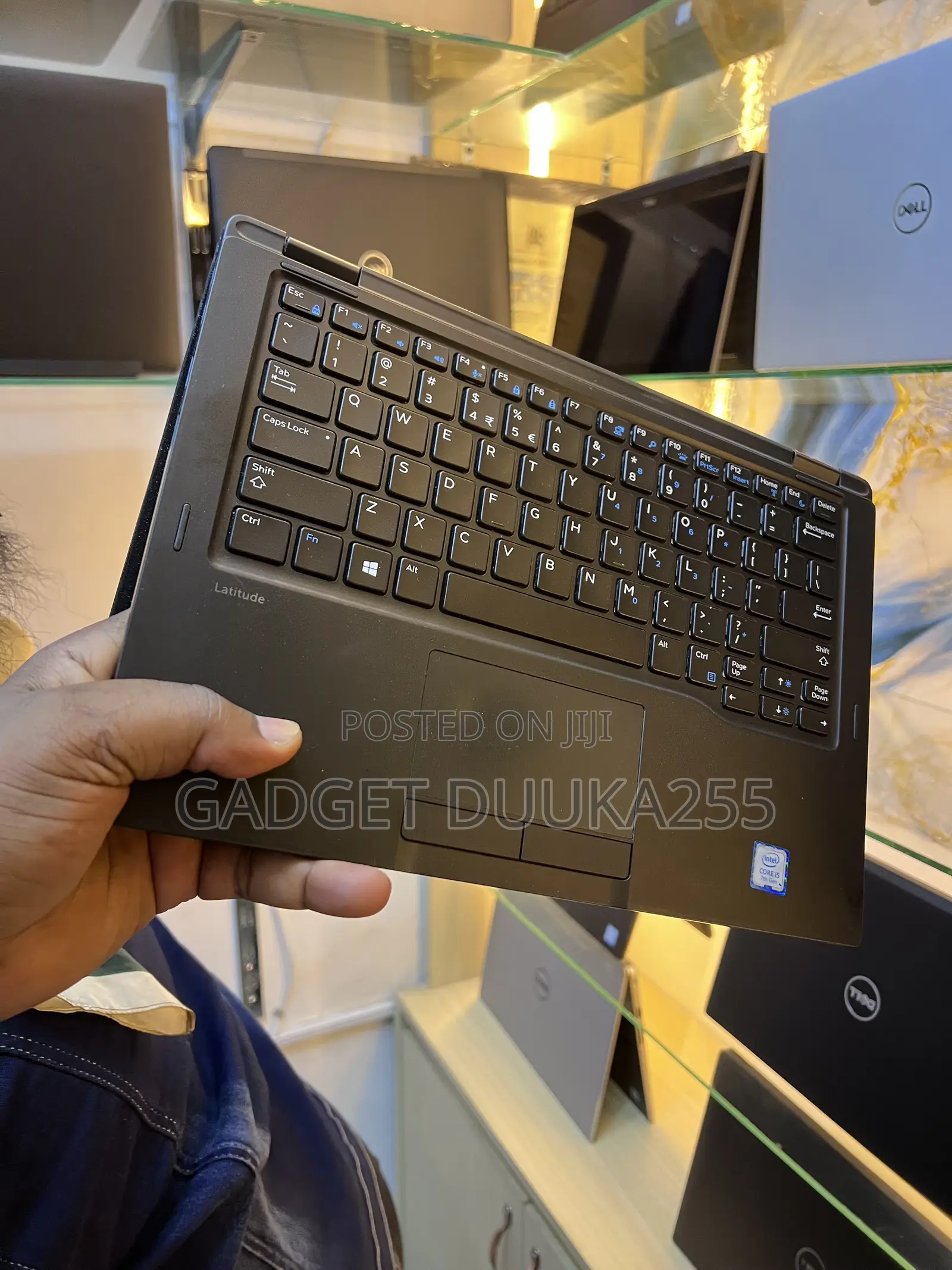 Laptop Dell Latitude 7390 2-in-1 8GB Intel Core i5 SSD 256GB