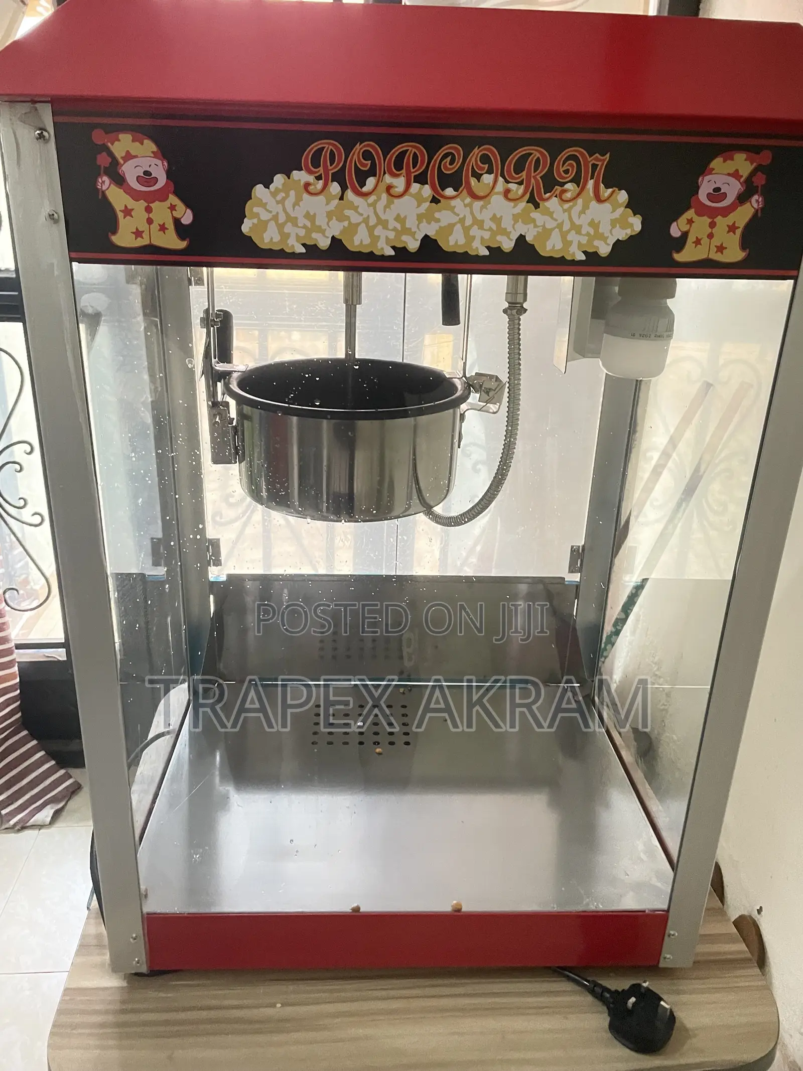 Pop Corn Machine