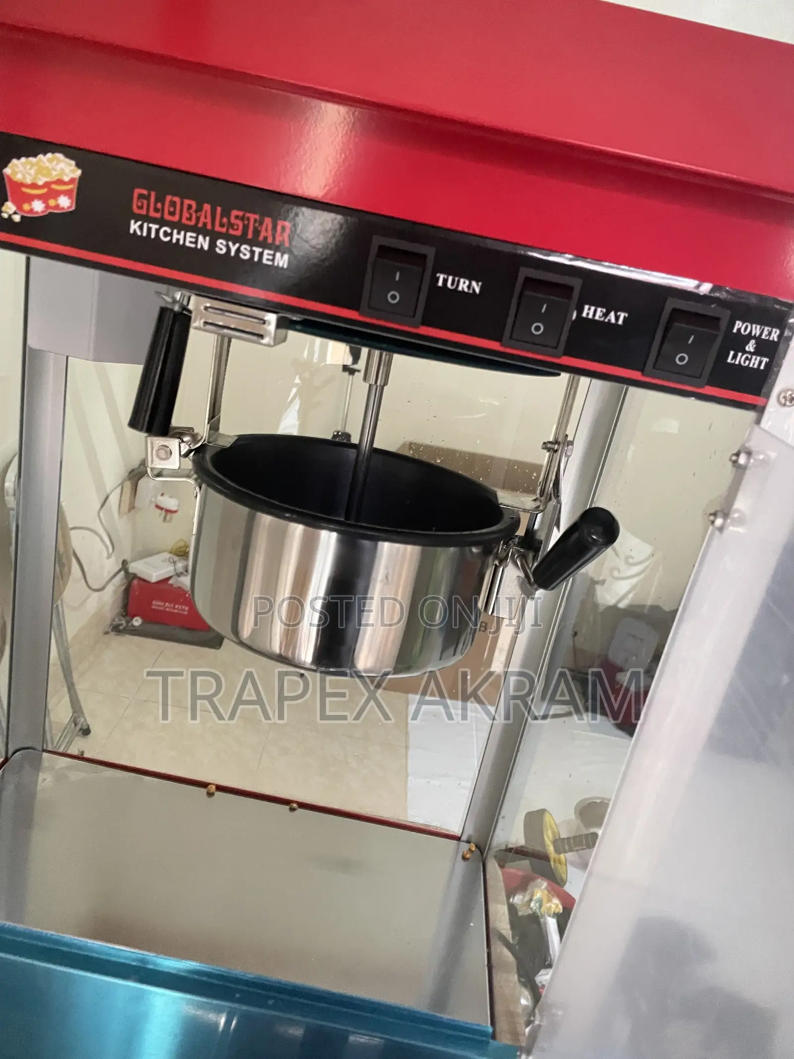 Pop Corn Machine