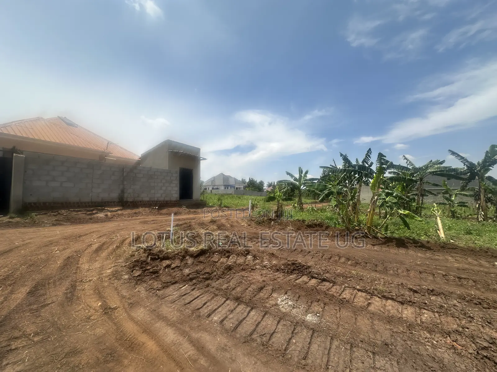 Land for Sale Masaka Road Nsangi Katereke