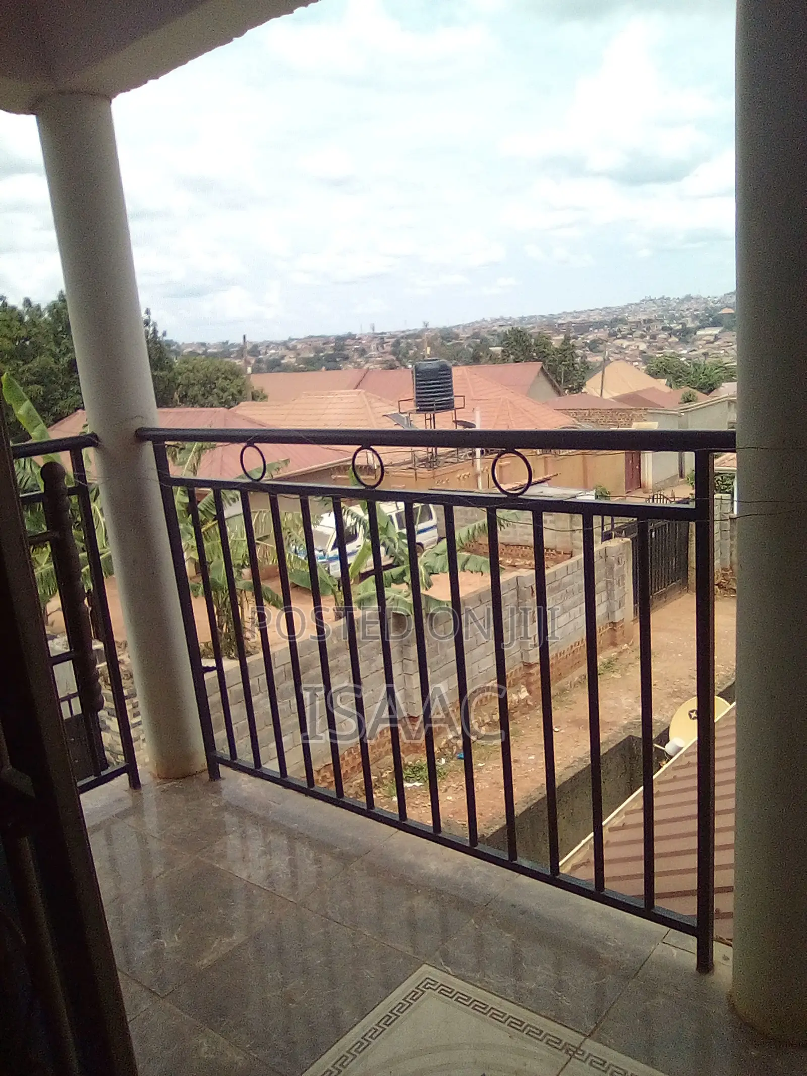 4bdrm Mansion in Nabweru for sale
