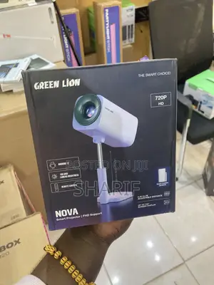 Nova Smart Projector