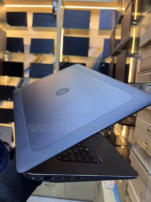 Laptop HP ZBook 17 G3 8GB Nvidia SSD 256GB