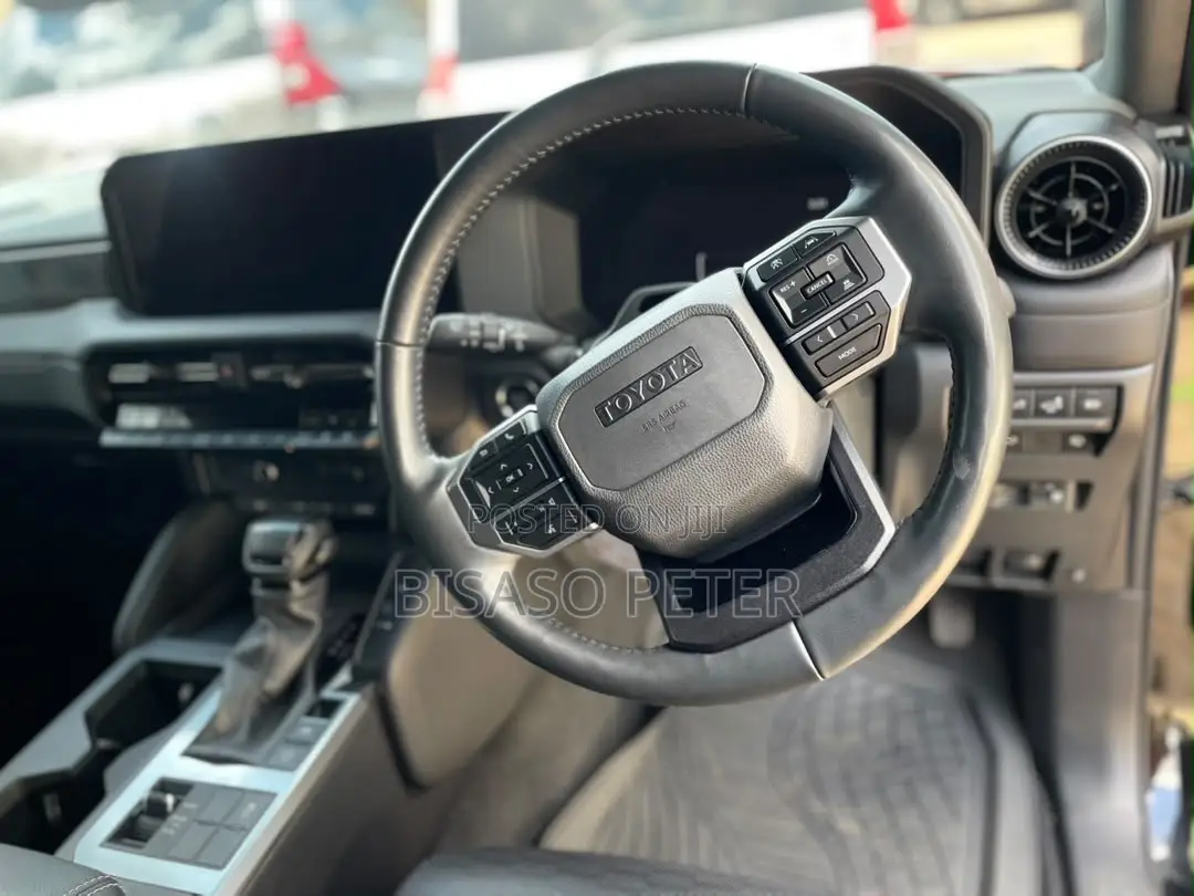 Toyota Land Cruiser Prado 2.4 Petrol 2024 Black