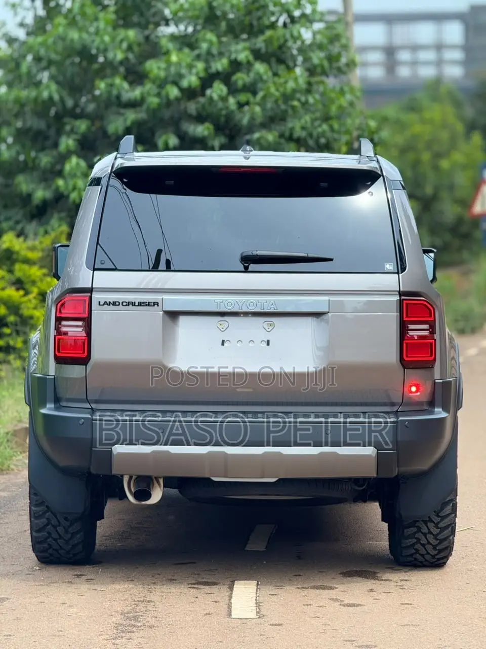 Toyota Land Cruiser Prado 2.7 2025 Silver
