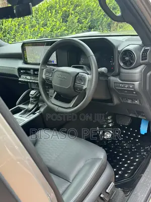 Toyota Land Cruiser Prado 2.7 2025 Silver