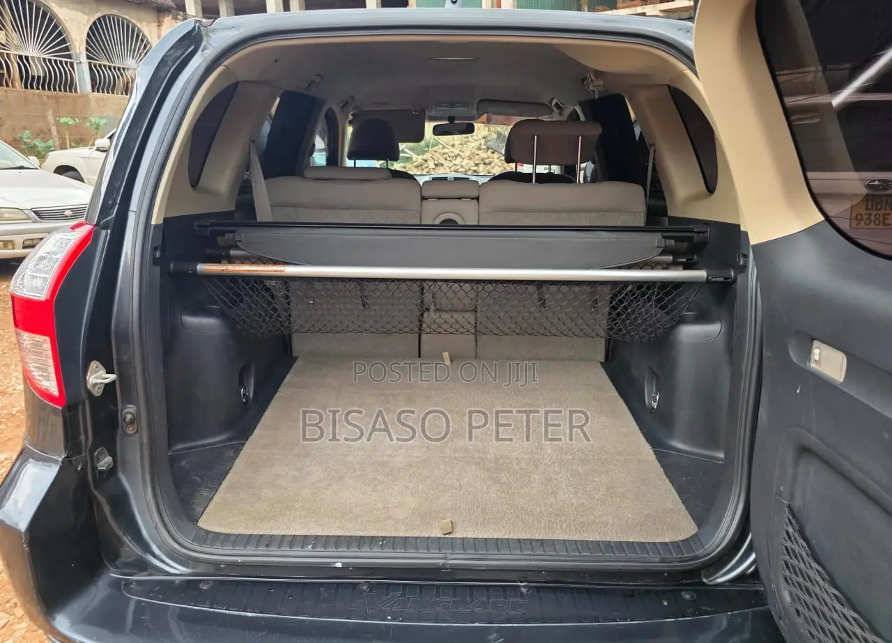 Toyota Vanguard 2009 Gray
