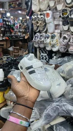 Kids Sneakers Size( 25-30)