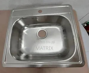 Kitchen Sink With Single Bowl