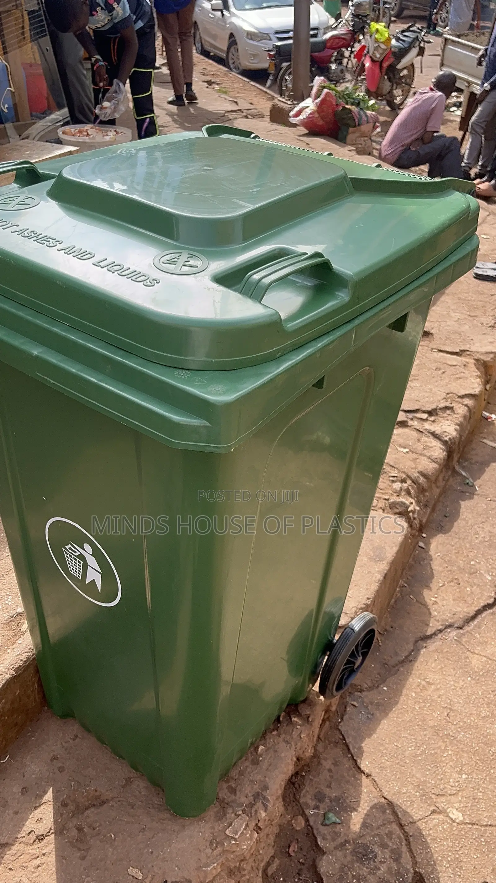 240L Waste Bin
