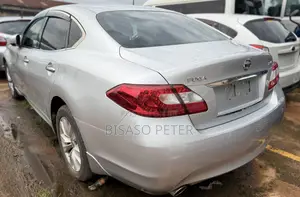 Nissan Fuga 2013 Silver