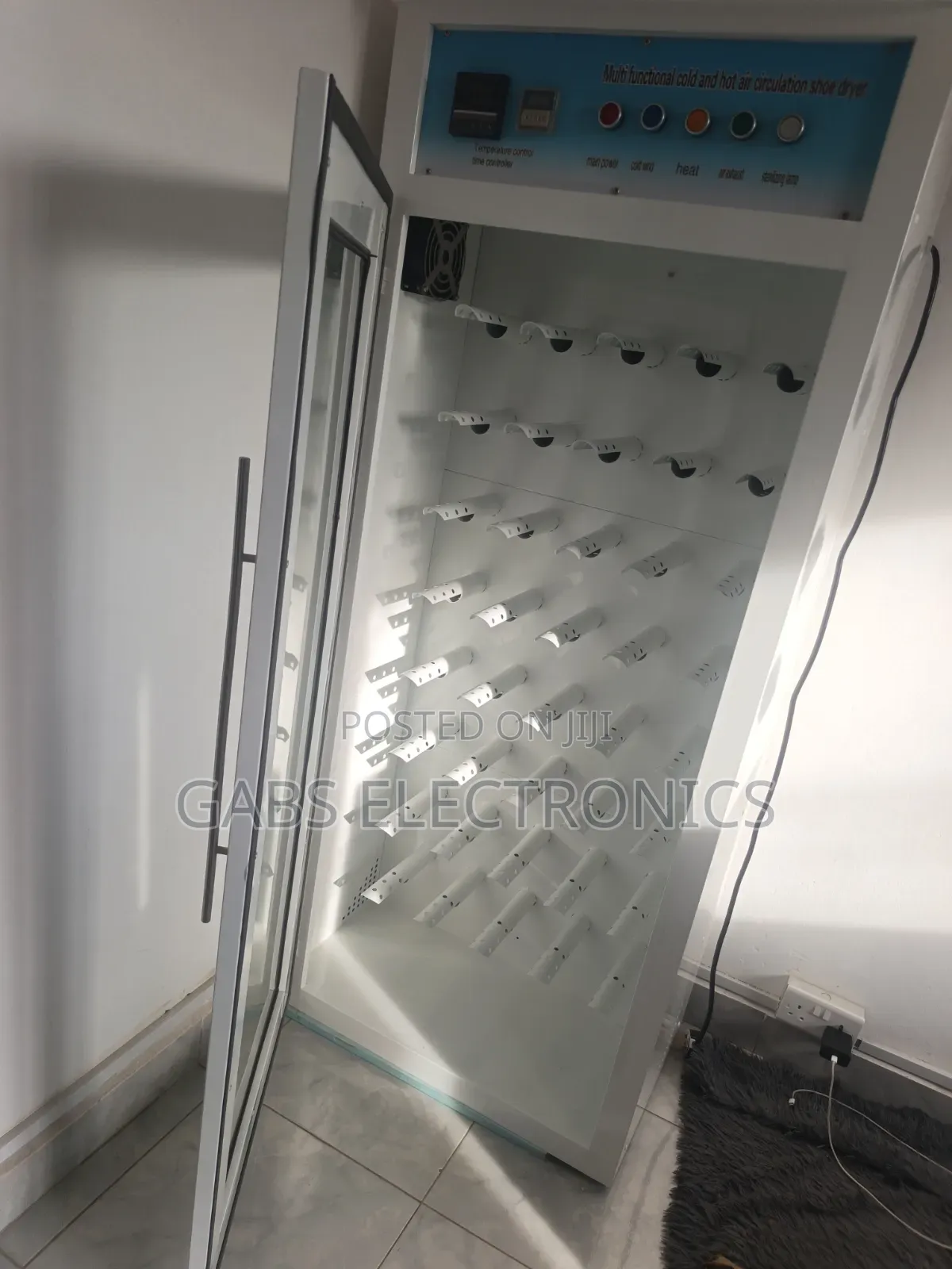 Shoe Washing and Drying Machine