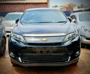 Toyota Harrier 2.0 2014 Black
