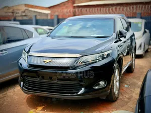 Toyota Harrier 2.0 2014 Black