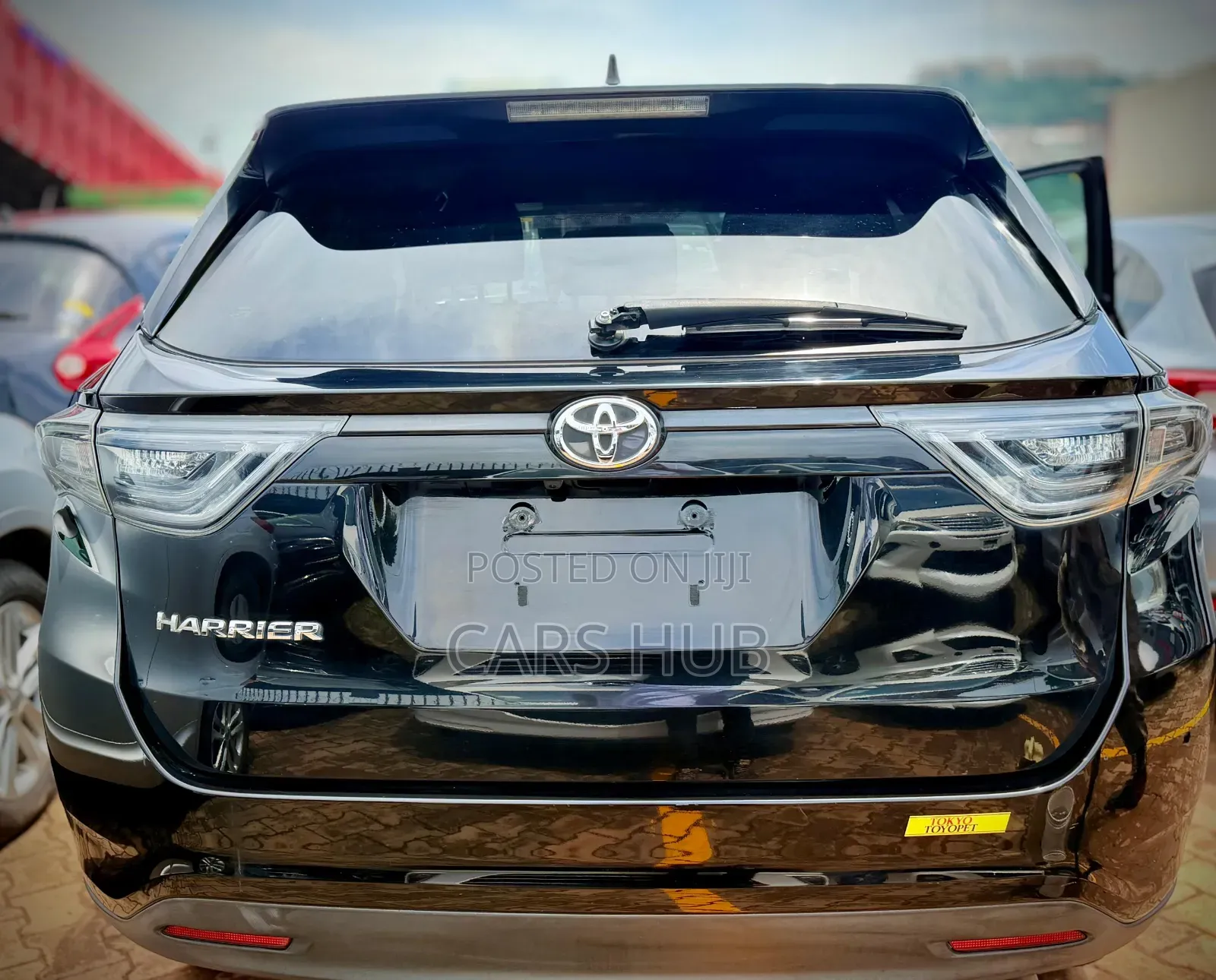 Toyota Harrier 2.0 2014 Black