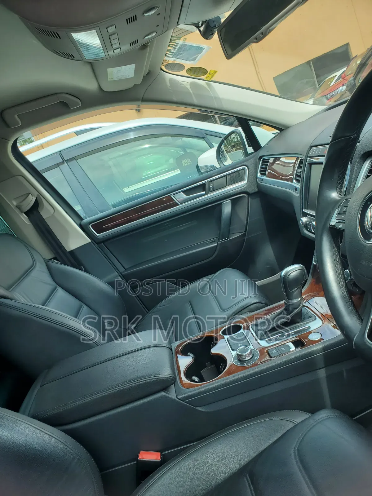 Volkswagen Touareg V6 Executive AWD 4MOTION 2015 White