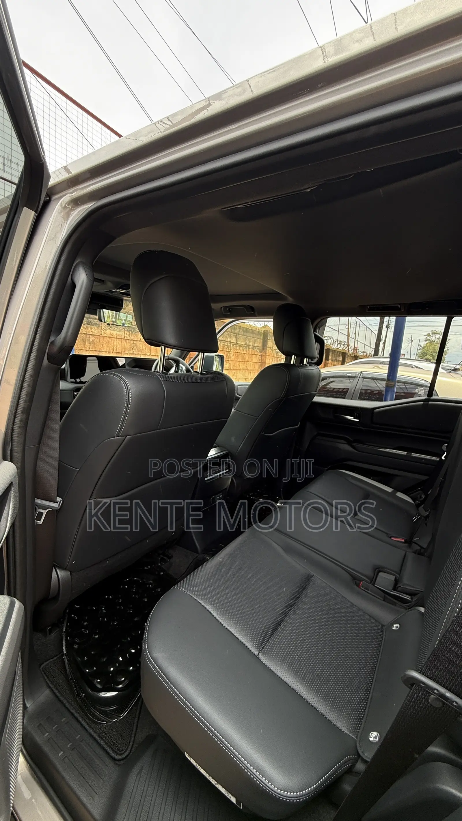 Toyota Land Cruiser Prado 2.7 2025 Brown