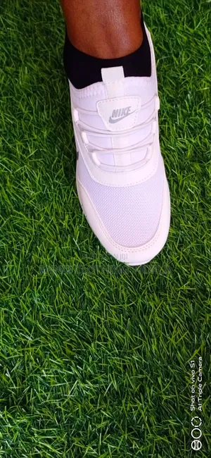 White Elastic Nike Mesh Sneakers Ladies N Gentlemen 36 to 40