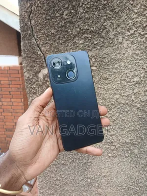 Itel A06 64 GB Black