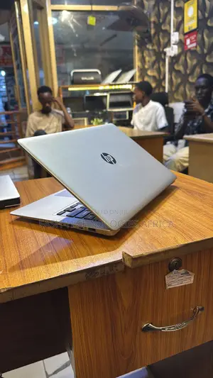 Laptop HP 14S 4GB Intel Core i7 SSD 128GB