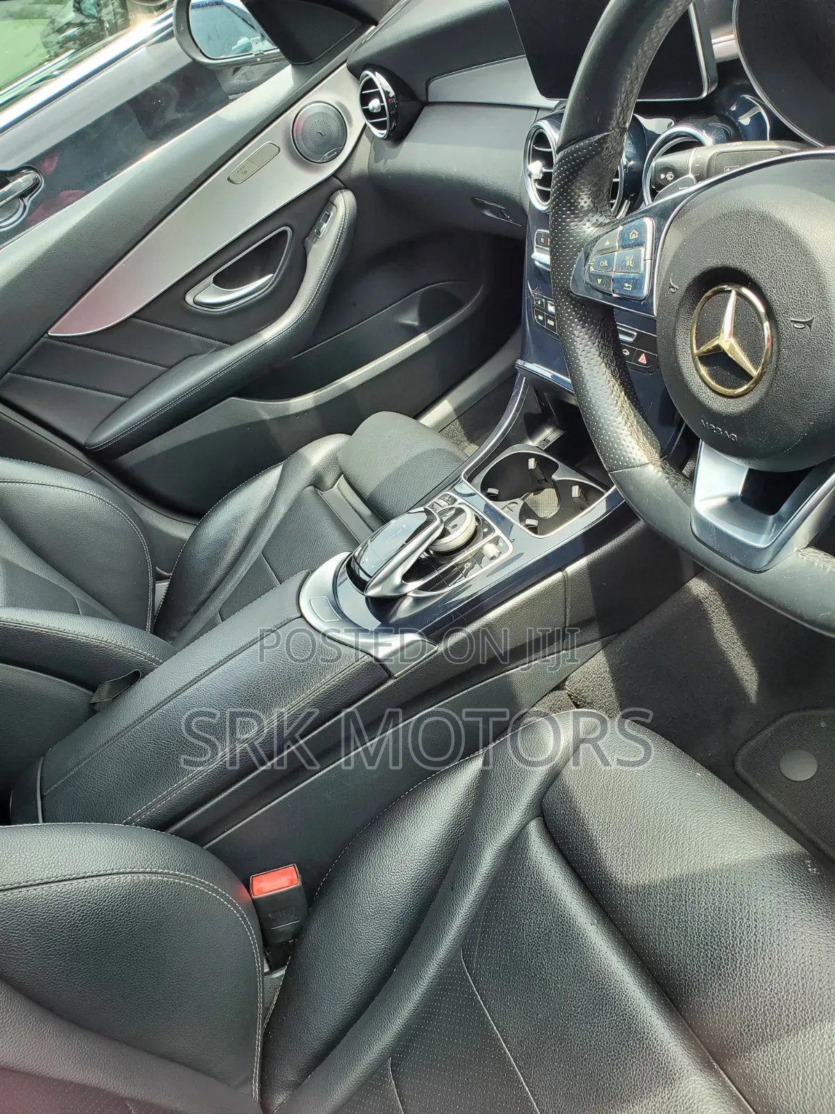 Mercedes-Benz C180 2017 Black