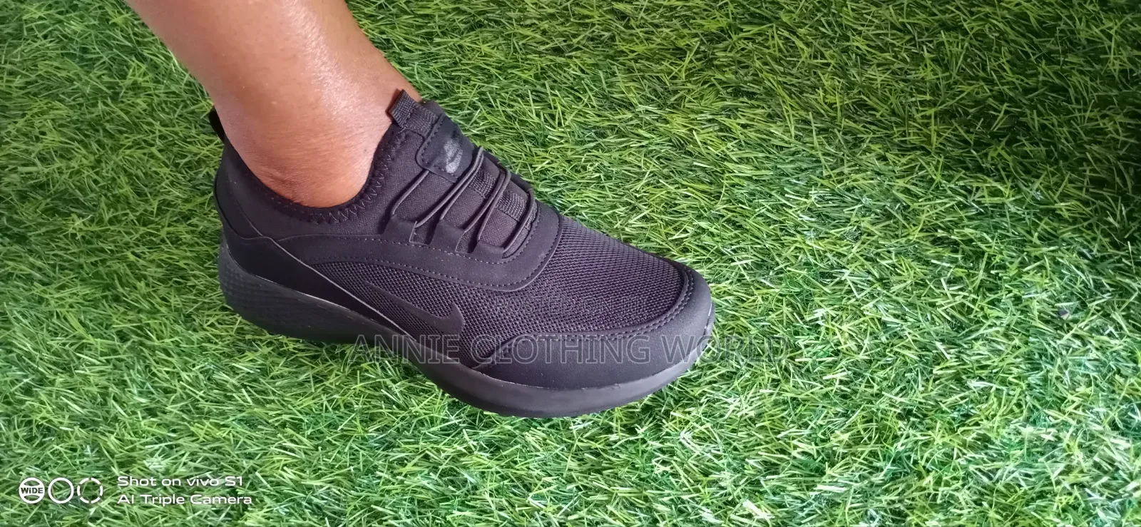 No Lace Slip on All Black Mesh Sneakers Turkey Quality