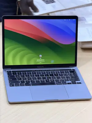 Laptop Apple MacBook Pro 2020 32GB Intel Core i7 SSD 512GB