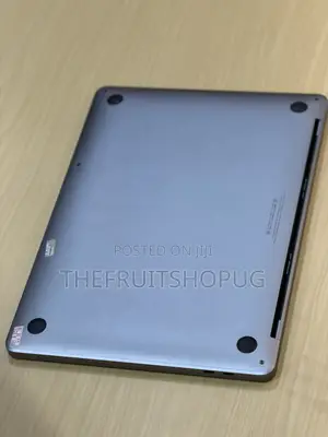 Laptop Apple MacBook Pro 2020 32GB Intel Core i7 SSD 512GB