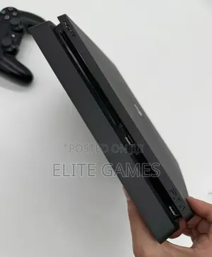 PlayStation 4 Slim