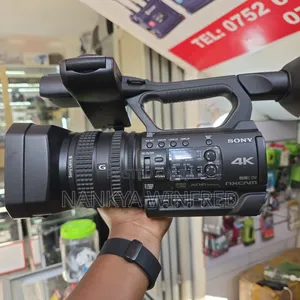 Sony HXR-NX200 4k Video Camera