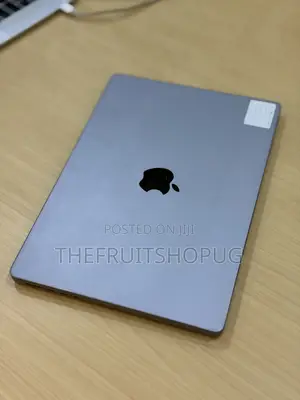 Laptop Apple MacBook Pro 2021 M1 16GB Apple M1 Pro SSD 1T