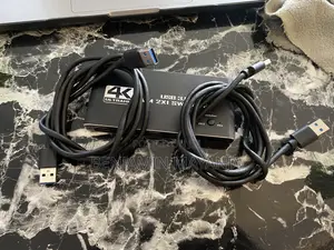 USB 3.0 KVM Switch 4K Ultra HD – 2 Computers, 4 USB Ports + HDMI