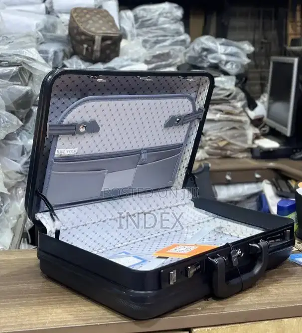 Briefcase_ Aluminum Frame