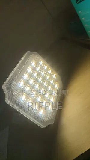 100W Solar LED Floodlight – Rechargeable & 3 Light Modes