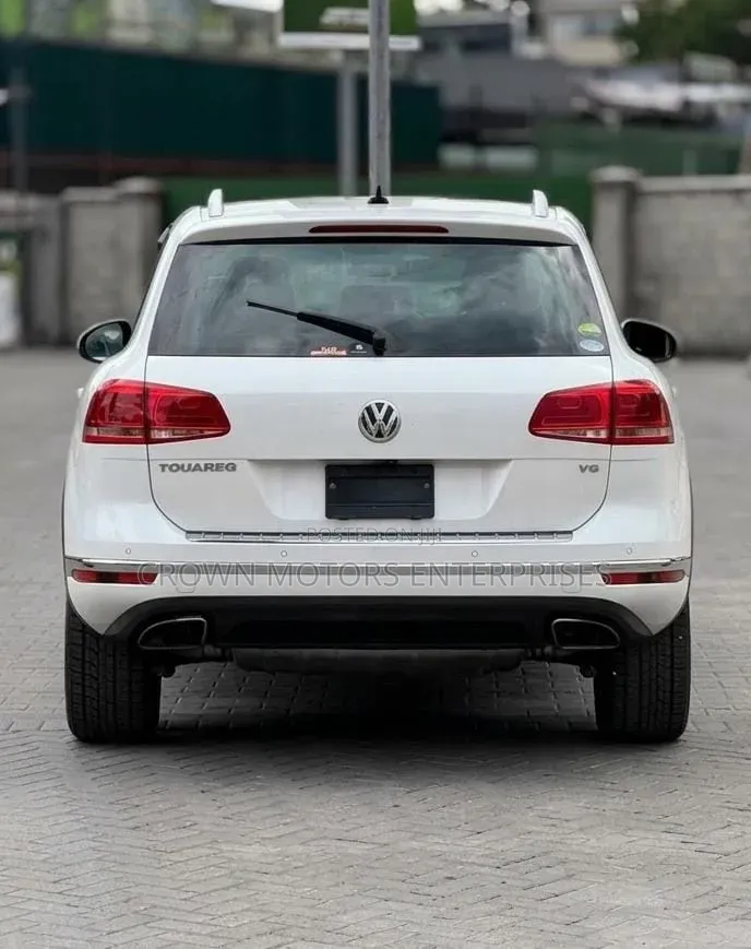 Volkswagen Touareg 2017 White