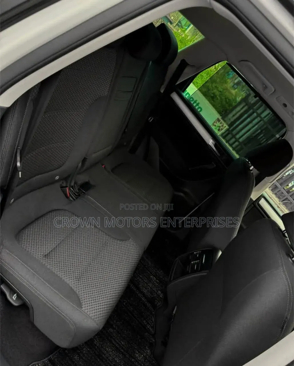 Volkswagen Touareg 2017 White