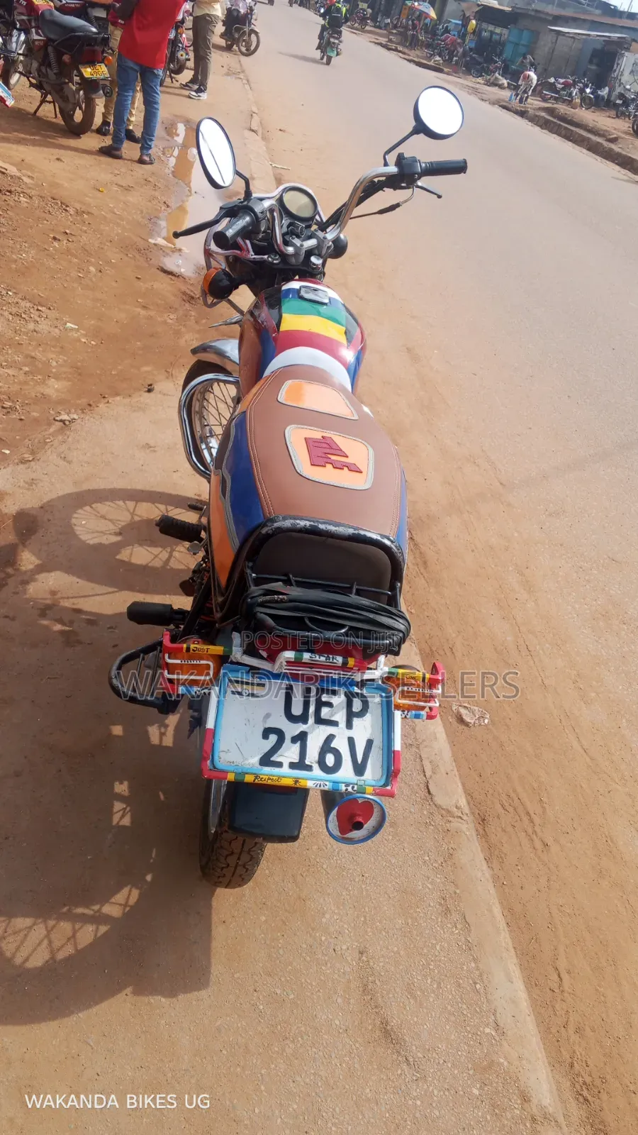 Bajaj Boxer 100 2019 Red