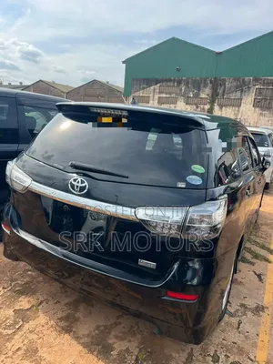 Toyota Wish 2013 Black