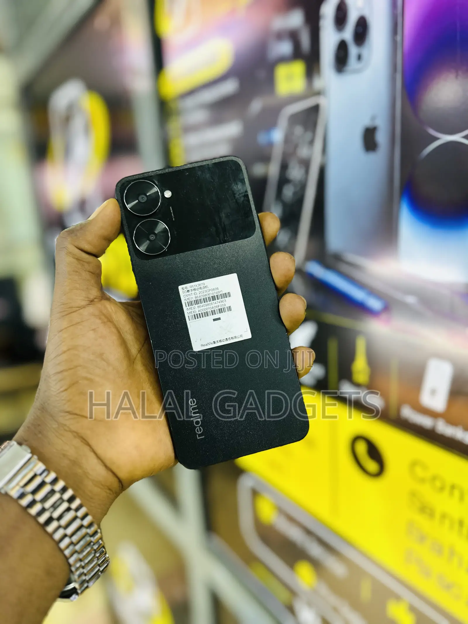 Realme V30 128 GB Black