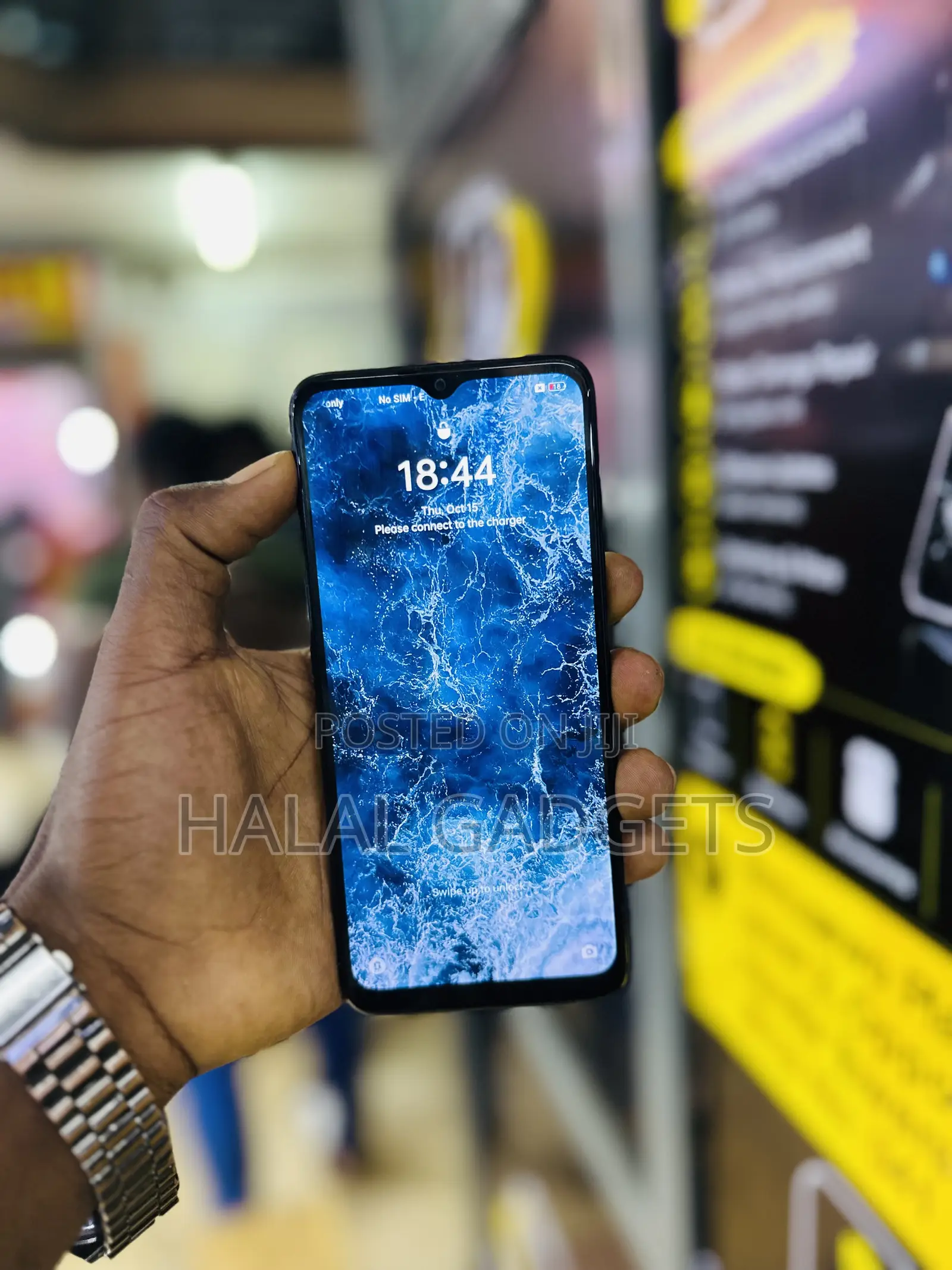 Realme V30 128 GB Black