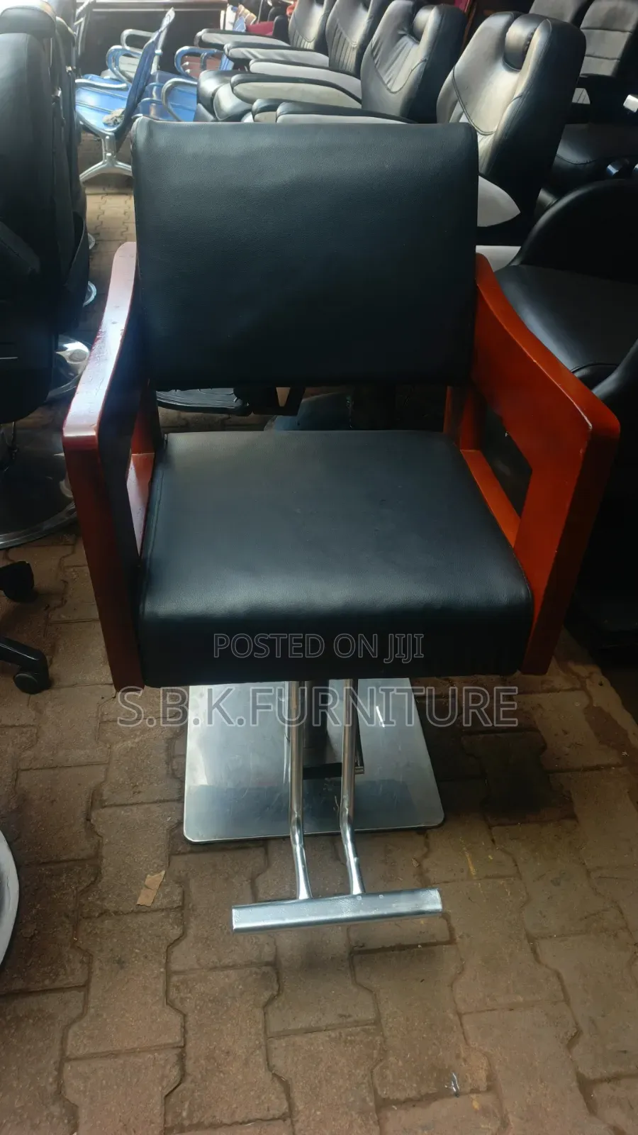 Styling Chair for Ladies