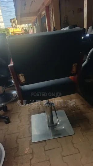 Styling Chair for Ladies