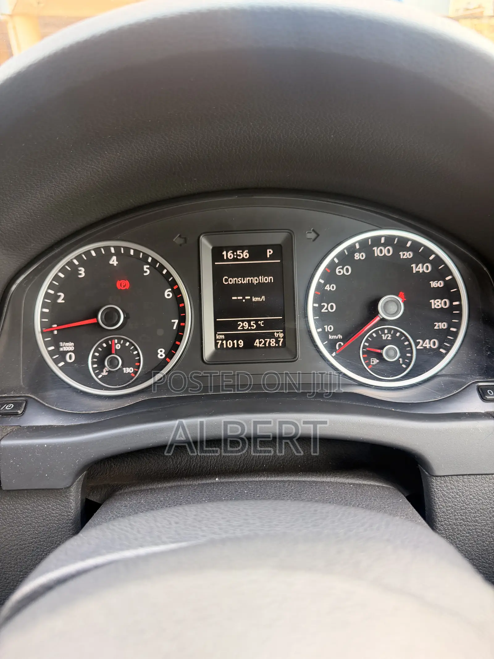 Volkswagen Tiguan 2015 White